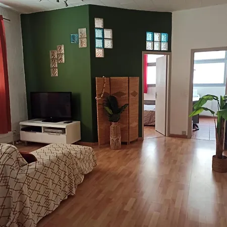 Centre Perpignan, A Deux Pas Du Castillet, T3 75m2 A 10min De Plages Pre Des Commerces